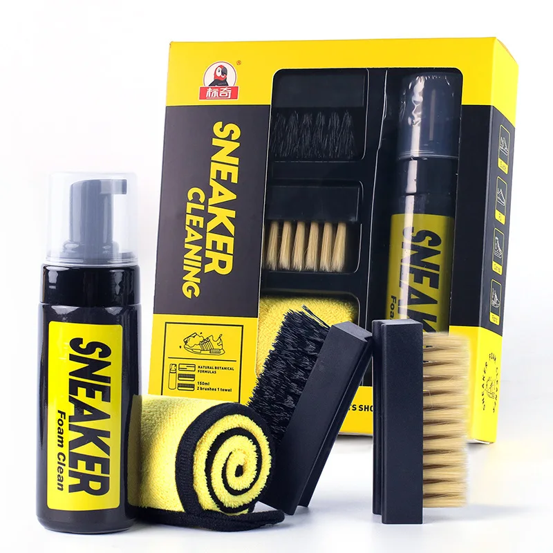Bezwodny piankowy środek do cz – Sneaker Care Foam recenzja i cena